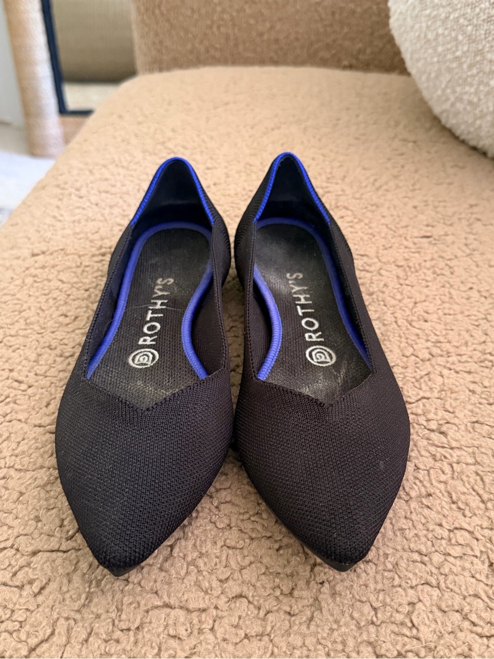 Rothy's The Point ll flats with Blue Trim size 8.5